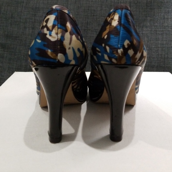 DONATED. Satin peep toe Madden Girl heels - Picture 7 of 8